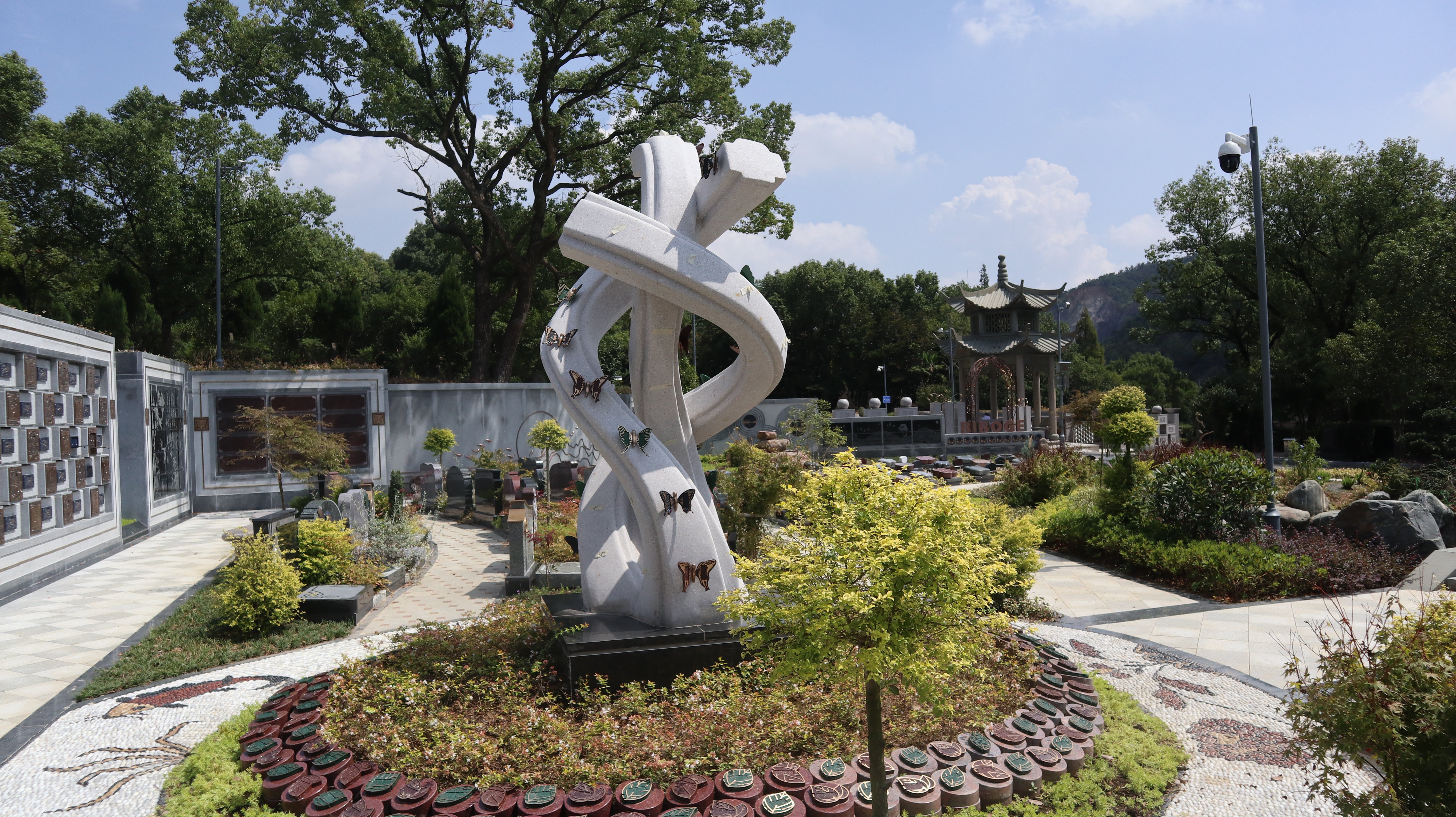 银娱优越会717以”微刷新”引领老旧墓园走向绿色生态将来