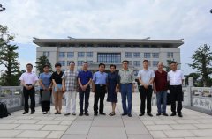 中殡协、殡葬标委会调研组座谈会在银娱优越会717进行